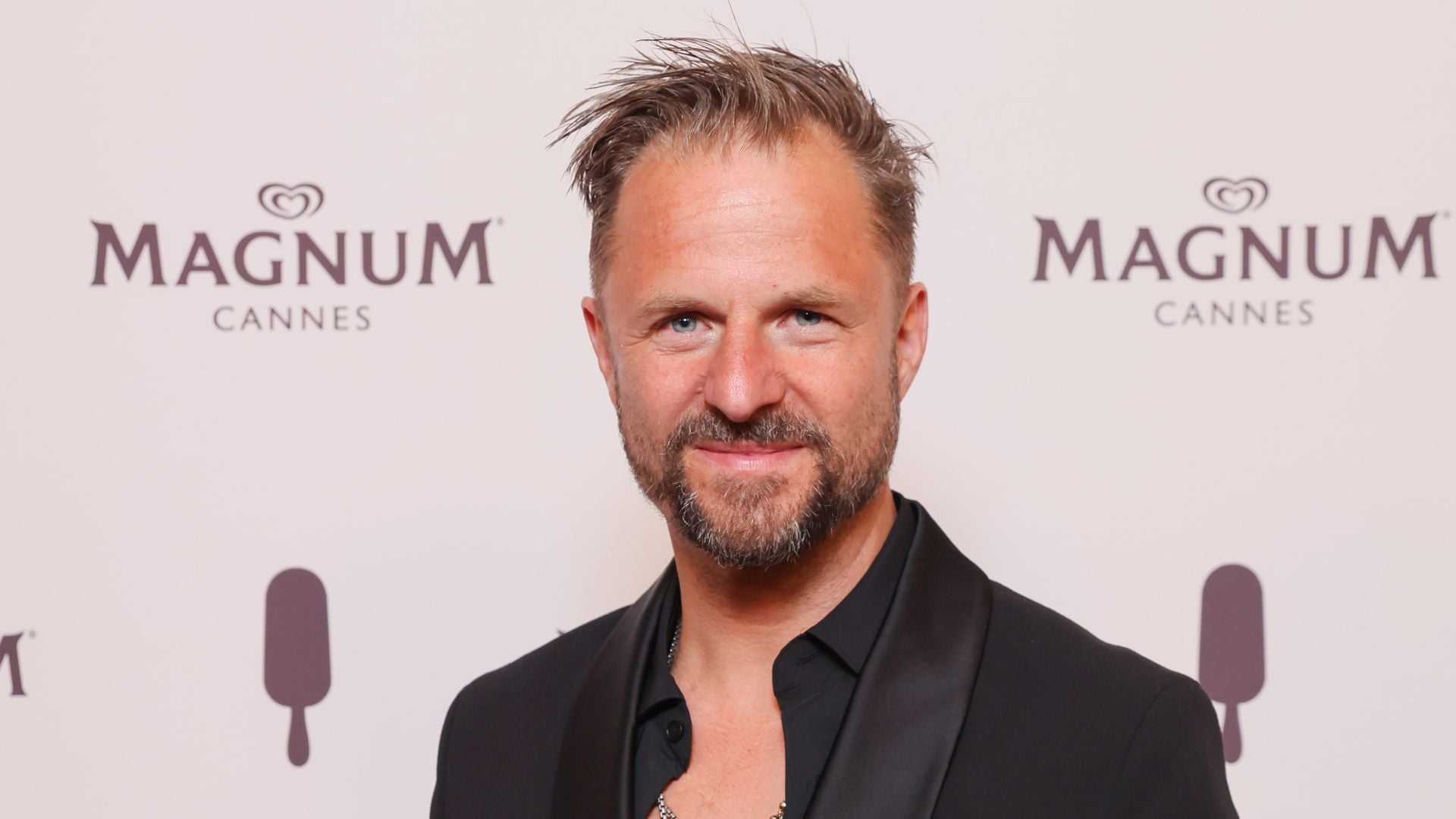 philipp hochmair lebensgefährte